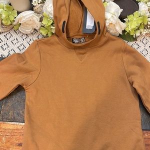 First wave sweatshirt size 14/16 NWT